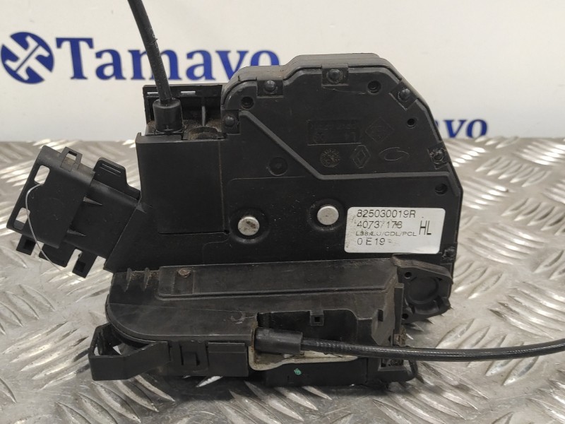 Recambio de cerradura puerta trasera izquierda para renault fluence 1.5 dci diesel fap referencia OEM IAM 825030019R  