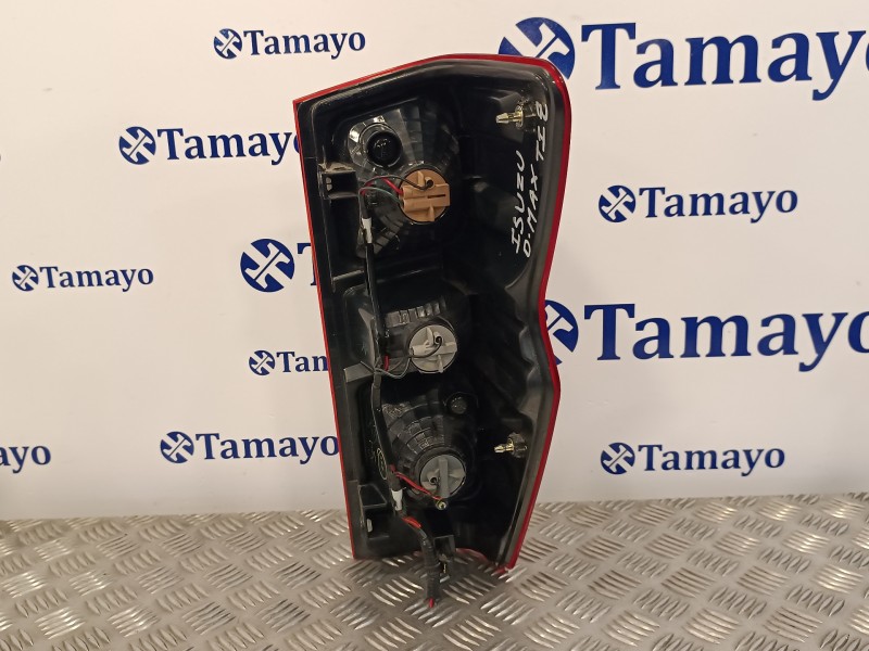 Recambio de piloto trasero izquierdo para isuzu d-max 1.9 turbodiesel referencia OEM IAM 2208R008  