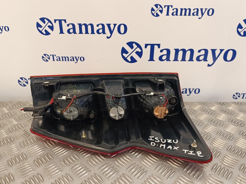 Recambio de piloto trasero izquierdo para isuzu d-max 1.9 turbodiesel referencia OEM IAM 2208R008  