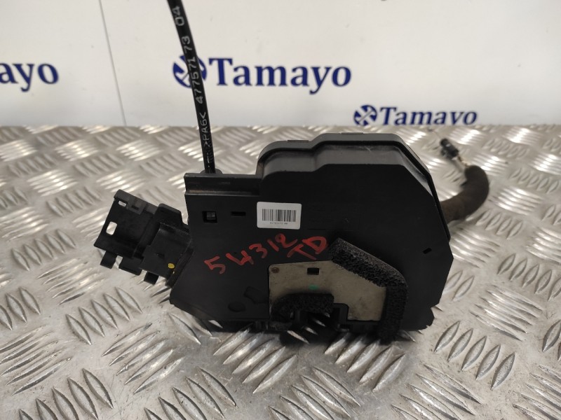 Recambio de cerradura puerta trasera derecha para renault fluence 1.5 dci diesel fap referencia OEM IAM 825020019R  