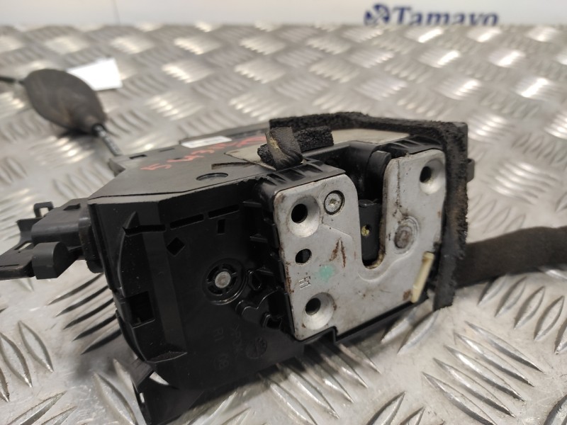 Recambio de cerradura puerta trasera derecha para renault fluence 1.5 dci diesel fap referencia OEM IAM 825020019R  