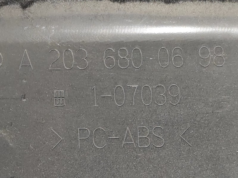 Recambio de guantera para mercedes-benz clase c (w203) berlina referencia OEM IAM A2036800698  
