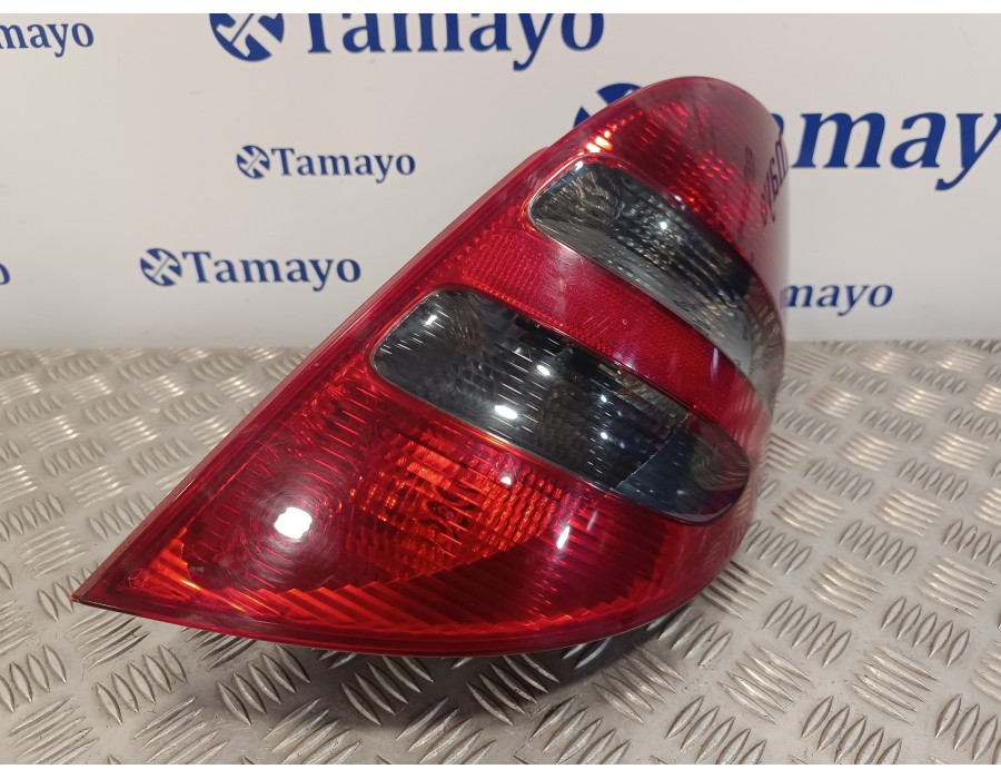 Recambio de piloto trasero derecho para mercedes-benz clase a (w169) 2.0 cdi cat referencia OEM IAM A1698201064R  
