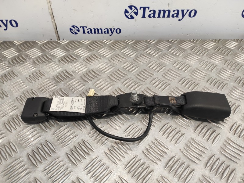 Recambio de enganche cinturon trasero central para subaru xv 2.0 cat referencia OEM IAM G2285  