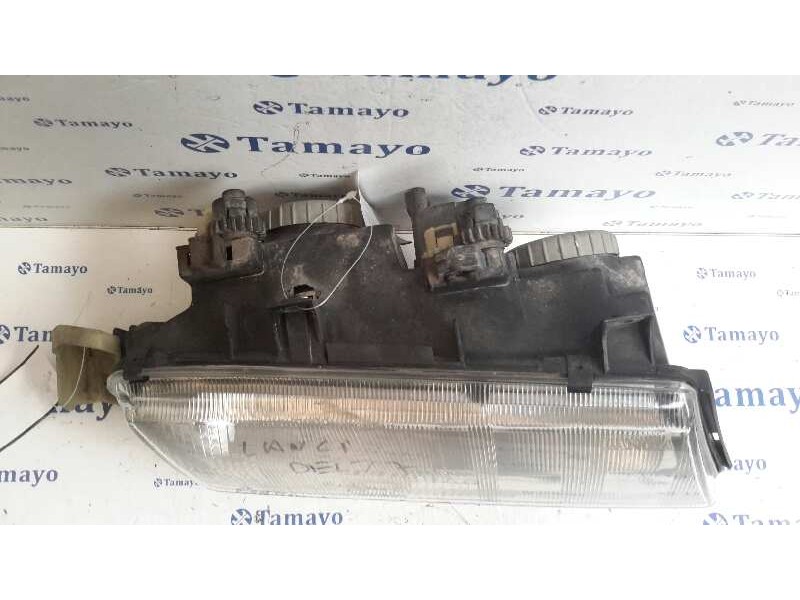 Recambio de faro derecho para lancia delta referencia OEM IAM  112421 VALEO