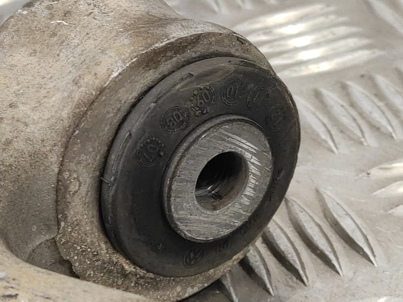 Recambio de brazo suspension inferior delantero derecho para volkswagen tiguan (5n1) 2.0 tdi referencia OEM IAM 3C0199231E  