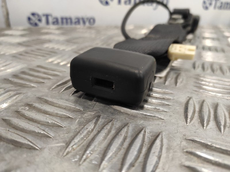 Recambio de enganche cinturon trasero central para subaru xv 2.0 cat referencia OEM IAM G2285  