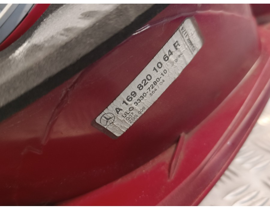 Recambio de piloto trasero derecho para mercedes-benz clase a (w169) 2.0 cdi cat referencia OEM IAM A1698201064R  