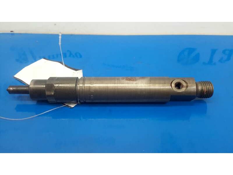 Recambio de inyector para renault master combi desde ´98 2.8 tdi referencia OEM IAM 0432193757  