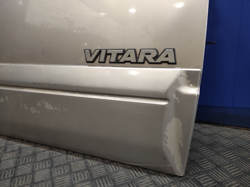 Recambio de puerta delantera derecha para suzuki vitara se/sv (et) referencia OEM IAM   