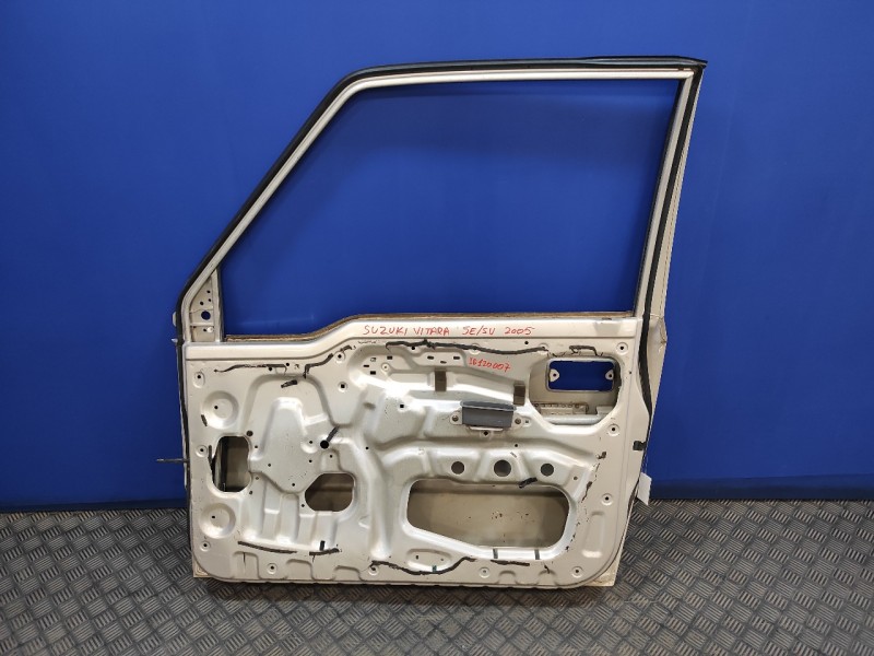 Recambio de puerta delantera derecha para suzuki vitara se/sv (et) referencia OEM IAM   