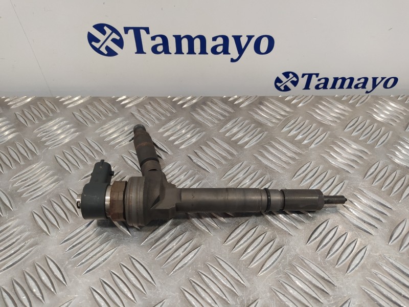 Recambio de inyector para opel astra h berlina 1.7 16v cdti referencia OEM IAM 0445110175  