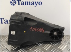 Recambio de soporte motor para mercedes-benz clase c (w205) familiar referencia OEM IAM A2642200300  
