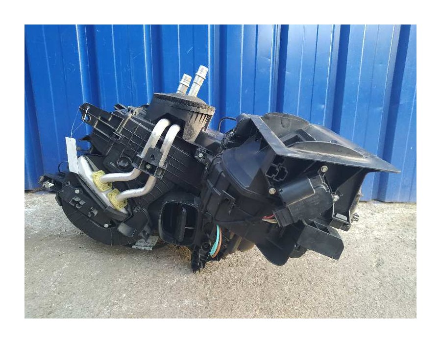 Recambio de calefaccion entera normal para renault master kasten 2.3 dci diesel cat referencia OEM IAM 271103759R  