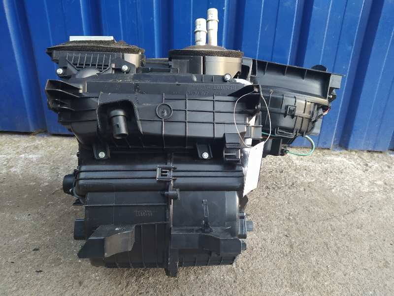 Recambio de calefaccion entera normal para renault master kasten 2.3 dci diesel cat referencia OEM IAM 271103759R  