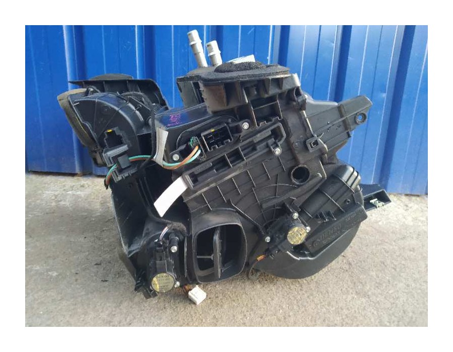 Recambio de calefaccion entera normal para renault master kasten 2.3 dci diesel cat referencia OEM IAM 271103759R  