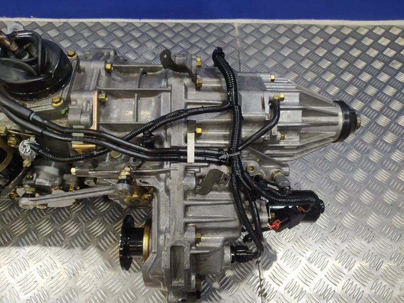 Recambio de caja cambios para nissan pathfinder (r51) 2.5 dci diesel cat referencia OEM IAM YD25DDTI  
