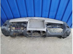 Recambio de salpicadero para renault master kasten 2.3 dci diesel cat referencia OEM IAM    2