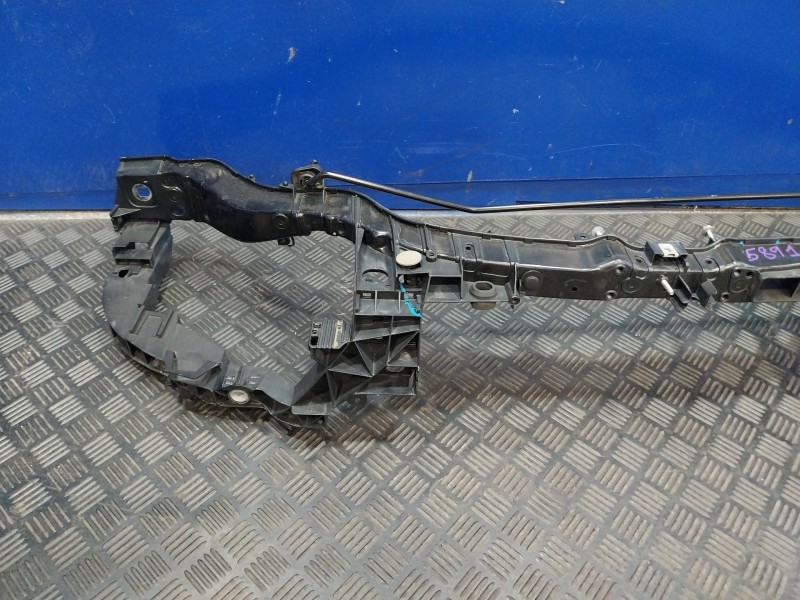 Recambio de panel frontal para ford focus (2014-2018) iii 1.5 tdci referencia OEM IAM F1EB8B041A  