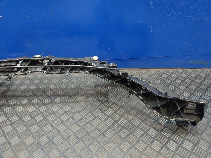 Recambio de panel frontal para ford focus (2014-2018) iii 1.5 tdci referencia OEM IAM F1EB8B041A  