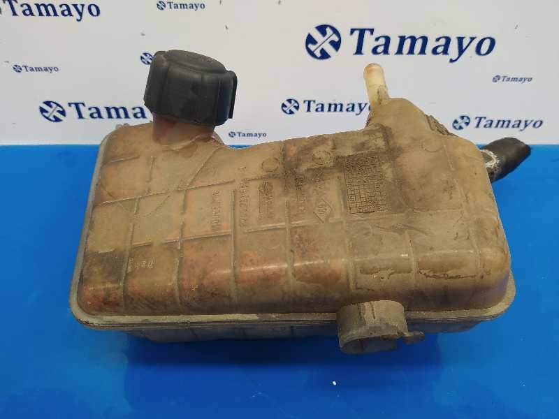 Recambio de deposito expansion para renault scenic ii 1.9 dci diesel referencia OEM IAM 8200262036  