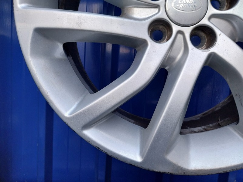 Recambio de llanta para land rover discovery sport referencia OEM IAM FK7M-1007-TB  