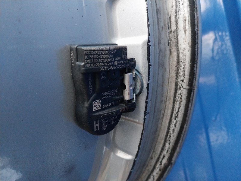 Recambio de llanta para land rover discovery sport referencia OEM IAM FK7M-1007-TB  