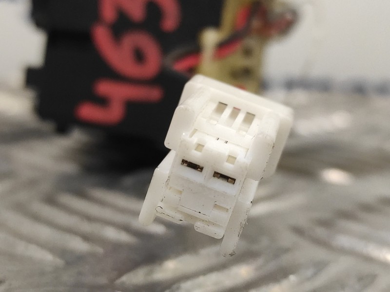 Recambio de mando intermitentes para renault clio iv 1.5 dci diesel fap referencia OEM IAM   