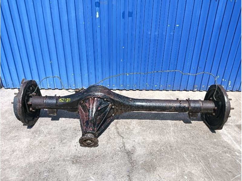 Recambio de puente trasero para nissan patrol (k/w260) 2.8 diesel referencia OEM IAM 38511G9640  