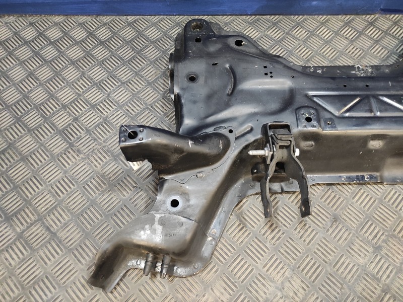 Recambio de puente delantero para citroën c4 lim. 1.6 hdi fap referencia OEM IAM   