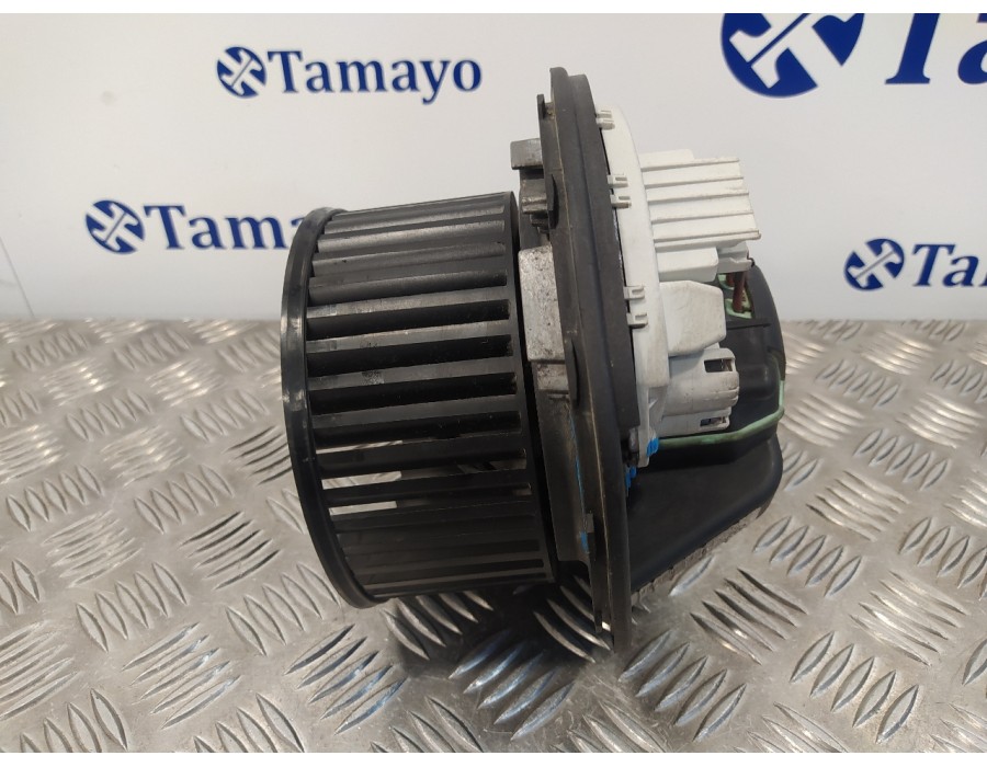 Recambio de motor calefaccion para bmw serie 3 berlina (e90) 2.0 turbodiesel cat referencia OEM IAM 6411693366309 T1000660W 9854