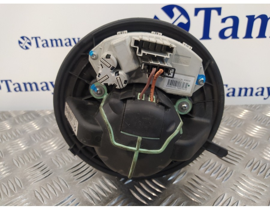 Recambio de motor calefaccion para bmw serie 3 berlina (e90) 2.0 turbodiesel cat referencia OEM IAM 6411693366309 T1000660W 9854