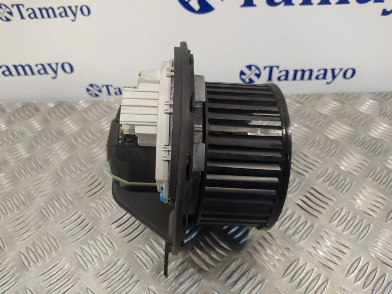 Recambio de motor calefaccion para bmw serie 3 berlina (e90) 2.0 turbodiesel cat referencia OEM IAM 6411693366309 T1000660W 9854