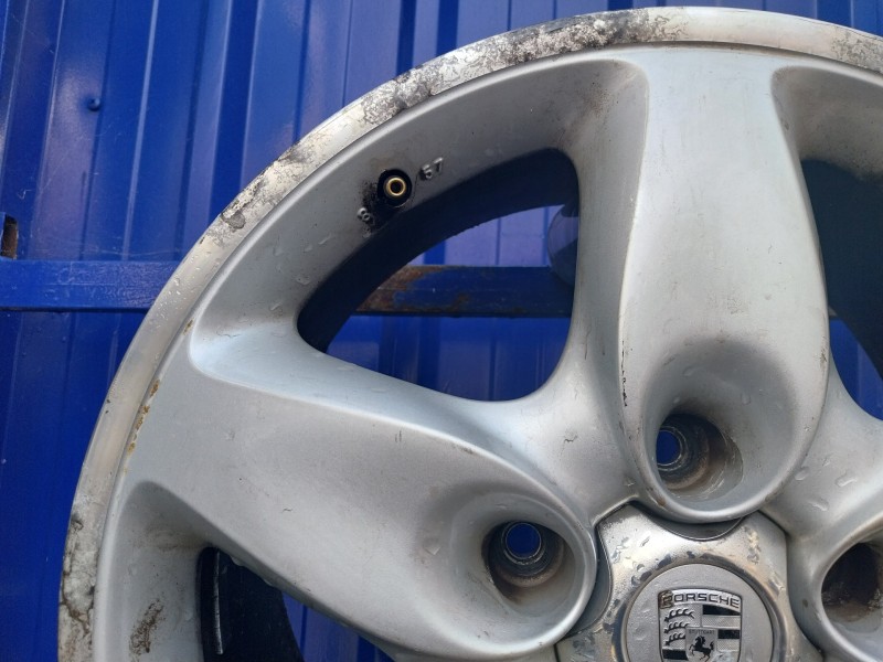 Recambio de llanta para porsche cayenne (typ 9pa) 4.5 v8 cat referencia OEM IAM 7L5601025C  