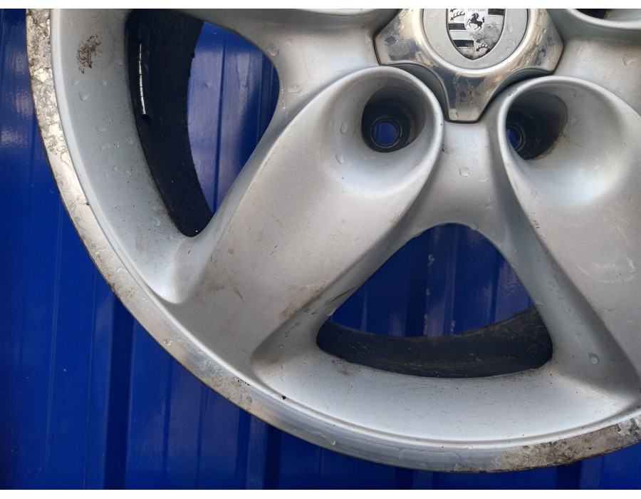 Recambio de llanta para porsche cayenne (typ 9pa) 4.5 v8 cat referencia OEM IAM 7L5601025C  