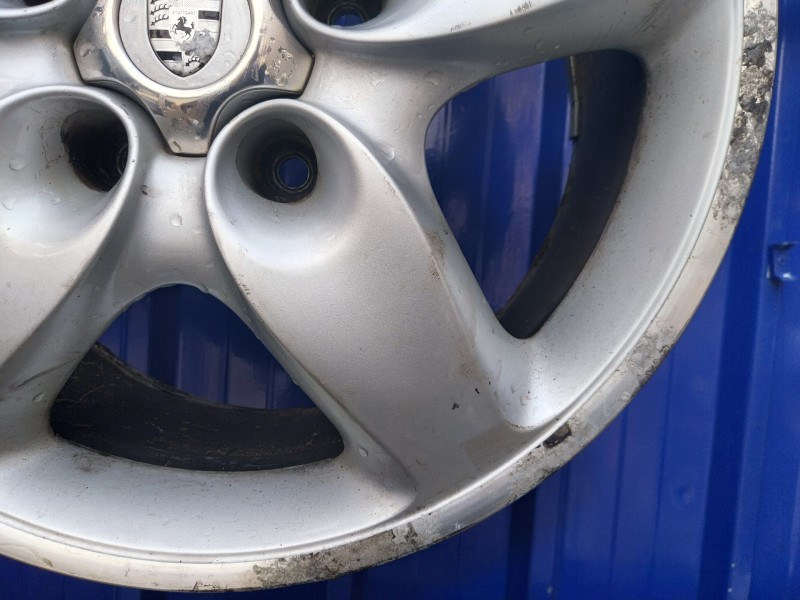 Recambio de llanta para porsche cayenne (typ 9pa) 4.5 v8 cat referencia OEM IAM 7L5601025C  