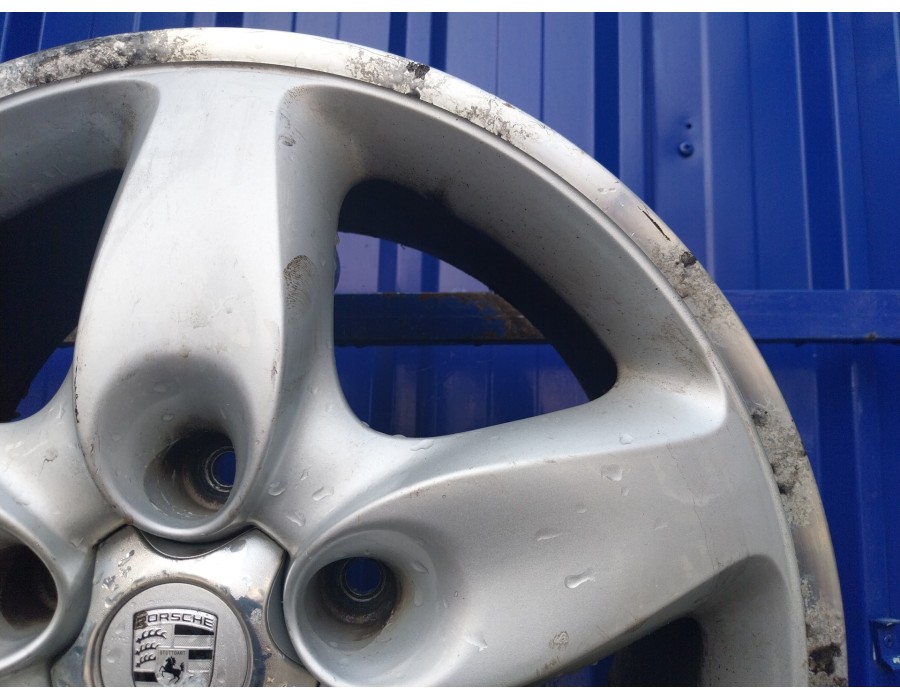 Recambio de llanta para porsche cayenne (typ 9pa) 4.5 v8 cat referencia OEM IAM 7L5601025C  