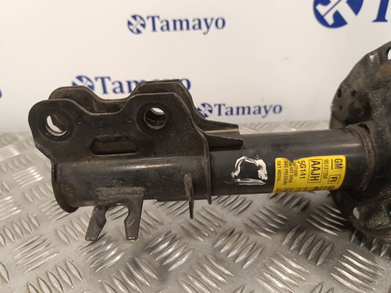 Recambio de amortiguador delantero derecho para opel mokka 1.6 cdti dpf referencia OEM IAM 95137358  