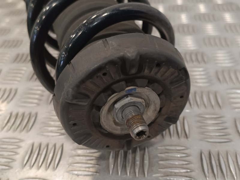 Recambio de amortiguador delantero derecho para opel mokka 1.6 cdti dpf referencia OEM IAM 95137358  