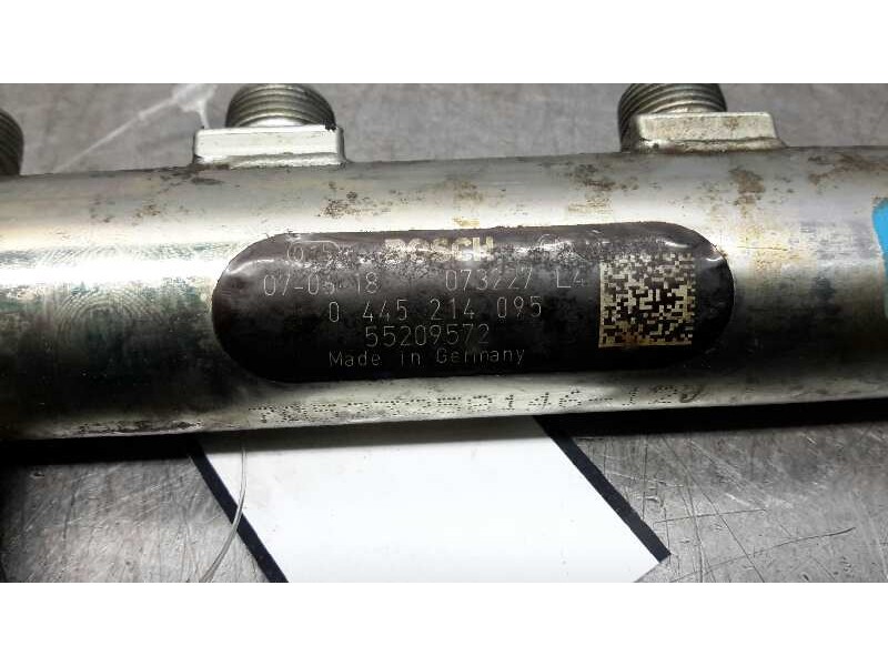 Recambio de rampa inyectora para opel zafira b 1.9 cdti referencia OEM IAM 0445214095  55209572