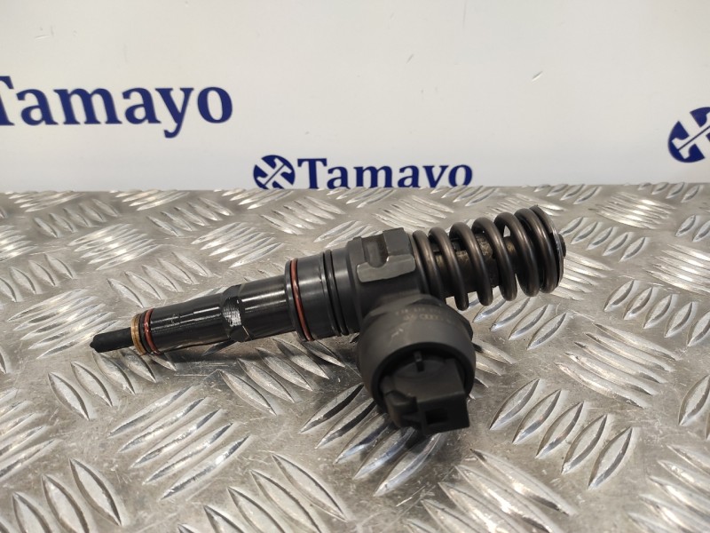 Recambio de inyector para seat ibiza (6l1) 1.9 tdi referencia OEM IAM 038130073AJ  0414720037