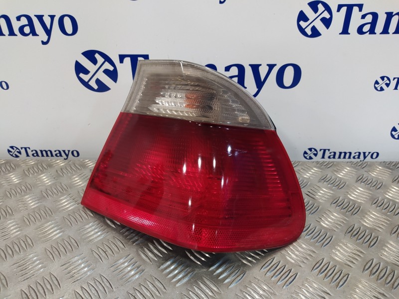 Recambio de piloto trasero derecho para bmw serie 3 berlina (e46) 2.0 16v diesel cat referencia OEM IAM   