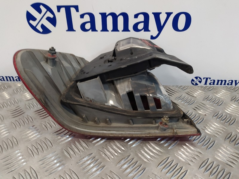 Recambio de piloto trasero derecho para bmw serie 3 berlina (e46) 2.0 16v diesel cat referencia OEM IAM   