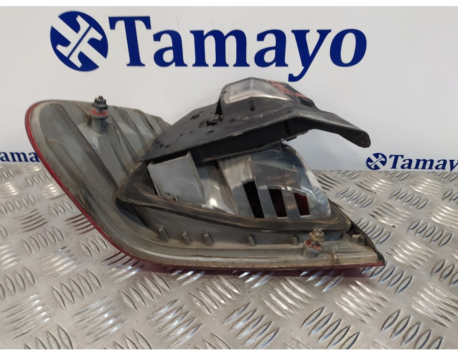 Recambio de piloto trasero derecho para bmw serie 3 berlina (e46) 2.0 16v diesel cat referencia OEM IAM   