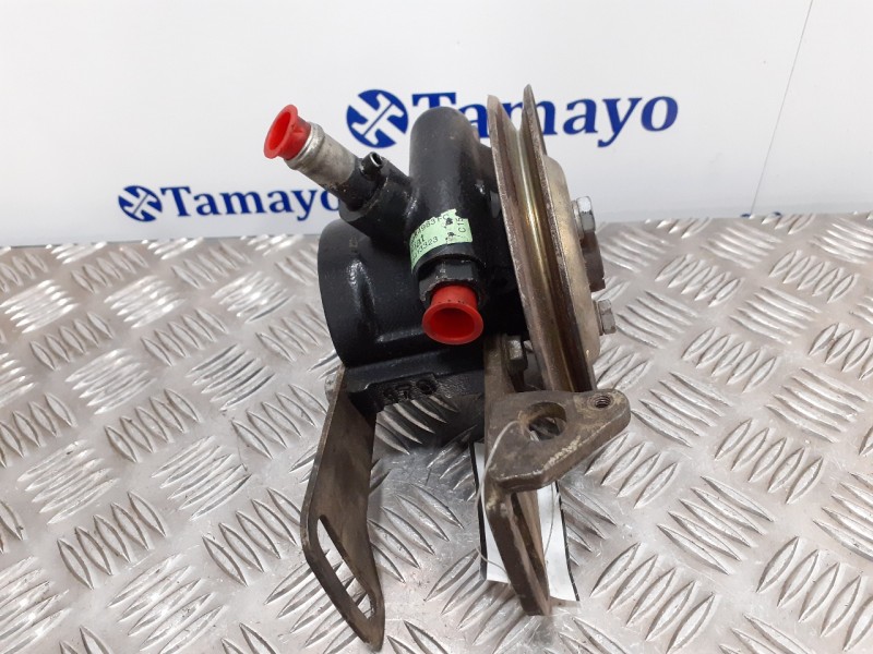 Recambio de bomba servodireccion para fiat punto berl. (176) 1.6 cat referencia OEM IAM 26034983FC  46413323