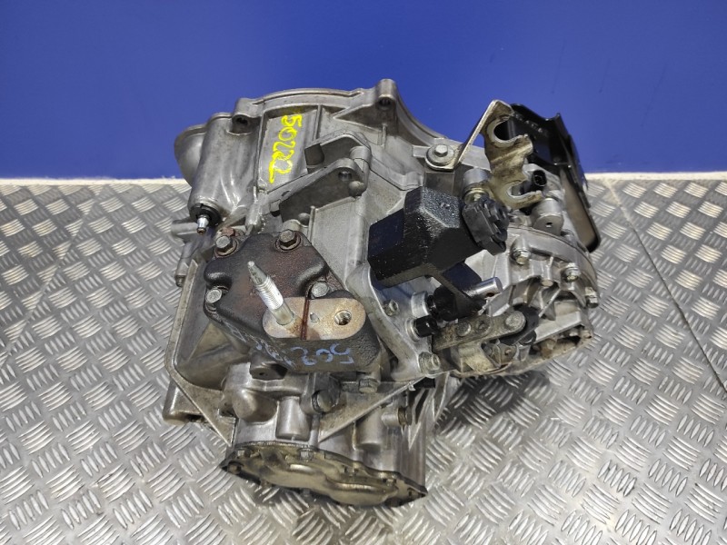 Recambio de caja cambios para chevrolet lacetti 2.0 diesel cat referencia OEM IAM Z20S  