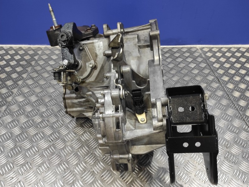 Recambio de caja cambios para chevrolet lacetti 2.0 diesel cat referencia OEM IAM Z20S  
