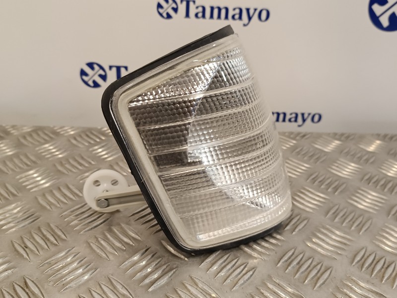 Recambio de piloto delantero derecho para mercedes-benz clase c (w201) berlina referencia OEM IAM OE 218260143 RN ME0214015
