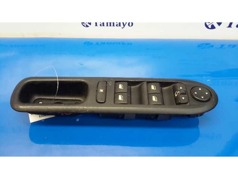 Recambio de mando elevalunas delantero izquierdo para peugeot 407 2.0 16v cat referencia OEM IAM 96468704XT 532697001 532697045