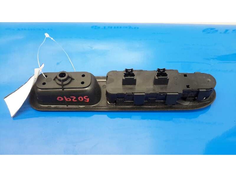 Recambio de mando elevalunas delantero izquierdo para peugeot 407 2.0 16v cat referencia OEM IAM 96468704XT 532697001 532697045